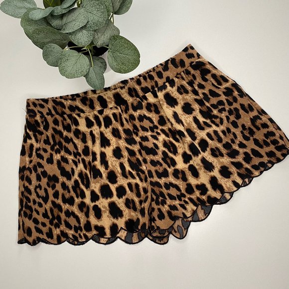 mine Pants - Mine | Cheetah Print Shorts w/ Scallop Hem